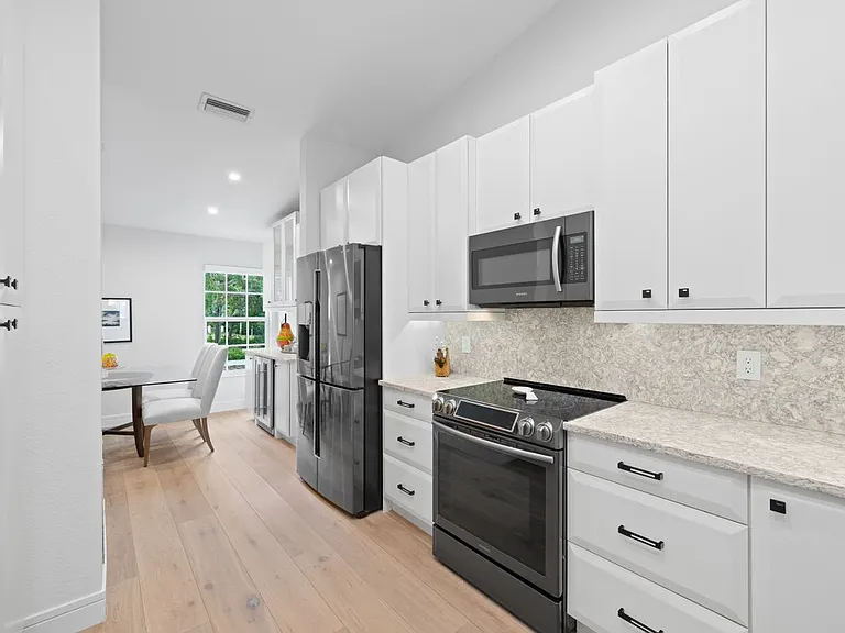 818 Tanbark Dr #204 — Photo 9