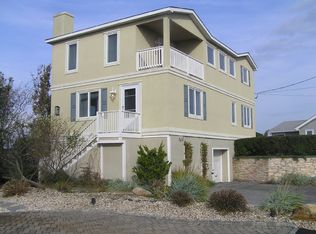 88 Point Rd, Westhampton Beach, NY 11978