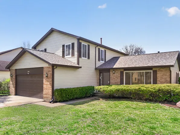 1336 Rose Blvd, Buffalo Grove, IL 60089