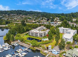6121 NE 175th St APT C101, Kenmore, WA
