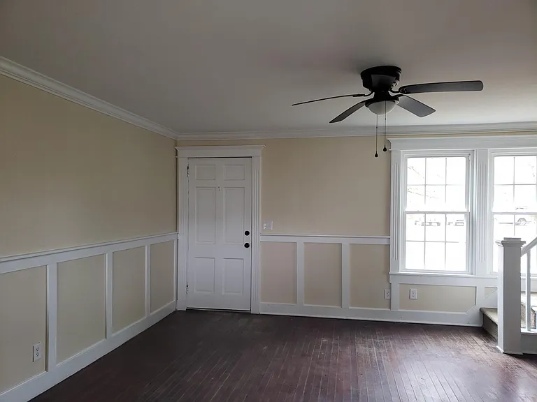 132 Euclid St #B — Photo 5