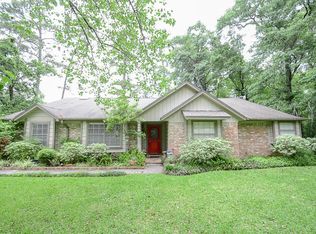 227 Baywood Ct, Spring, TX 77386