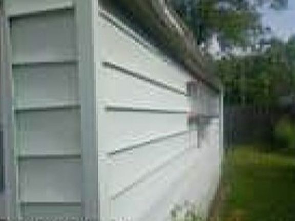 2nd image of 203 Sharwill Pl