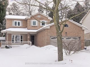 369 Harewood Blvd, Newmarket, ON L3Y6S5