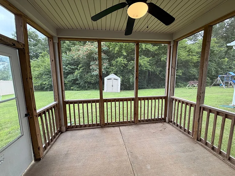 1103 Black Oak Dr — Photo 25