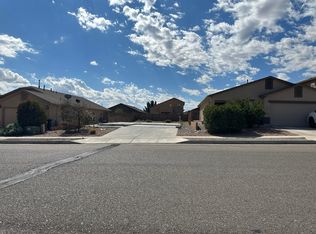 10704 Cenote Rd SW, Albuquerque, NM 87121