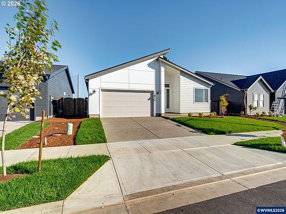 2nd image of 3244 Nightingale Dr