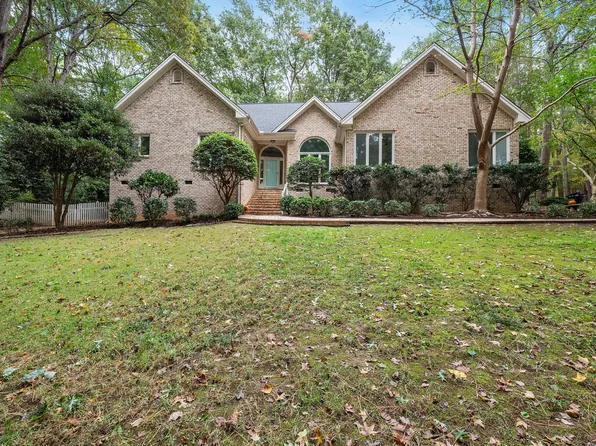 10608 Dunhill Ter, Raleigh, NC 27615