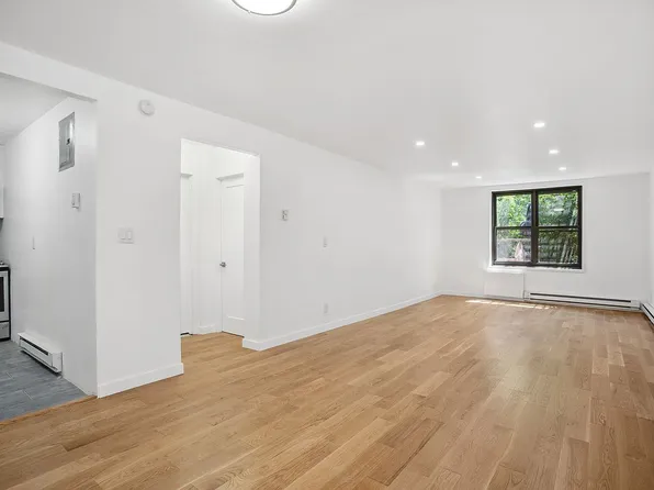 45 Overlook Ter APT 2F, New York, NY 10033