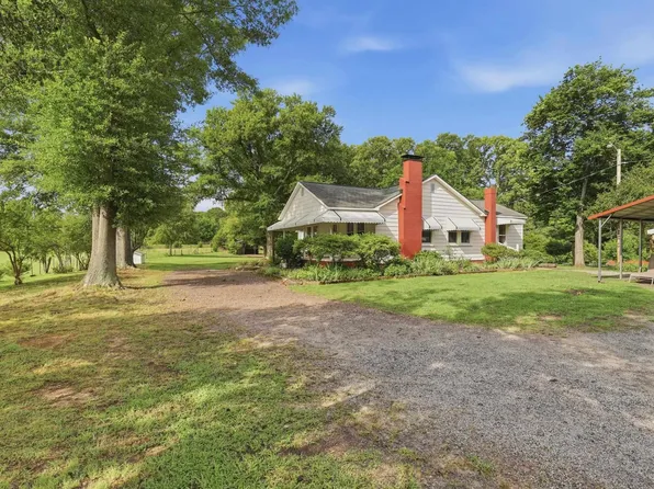 549 McKittrick Bridge Rd, Fountain Inn, SC 29644
