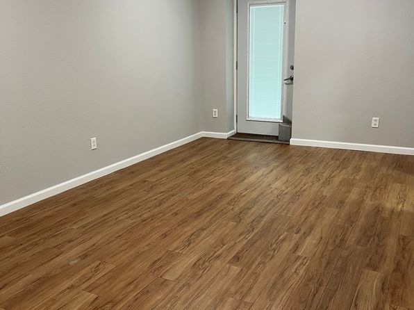 1085 Bluff Dr UNIT 1C