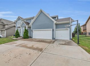 2172 W Elm St, Olathe, KS 66061