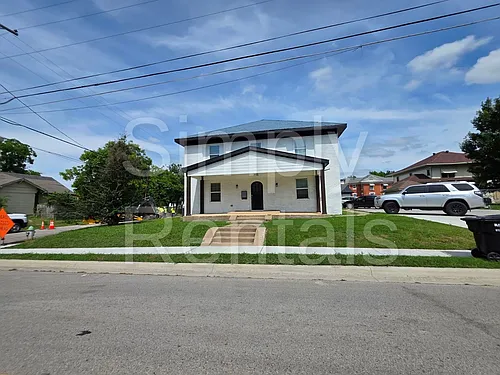 2005 Wesley St Photo 1