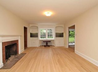3926 Henry Ave, Philadelphia, PA 19129