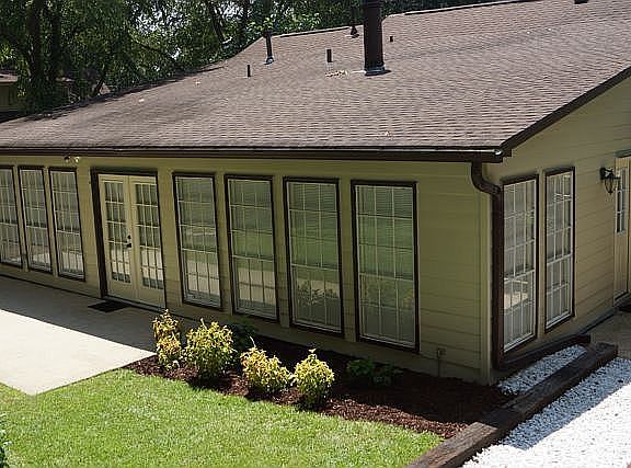 3rd image of 3116 Willow Lane Dr