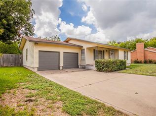 4208 Hillcrest Dr, Waco, TX 76710