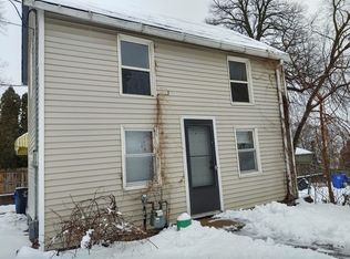 1121 14th St, Moline, IL 61265