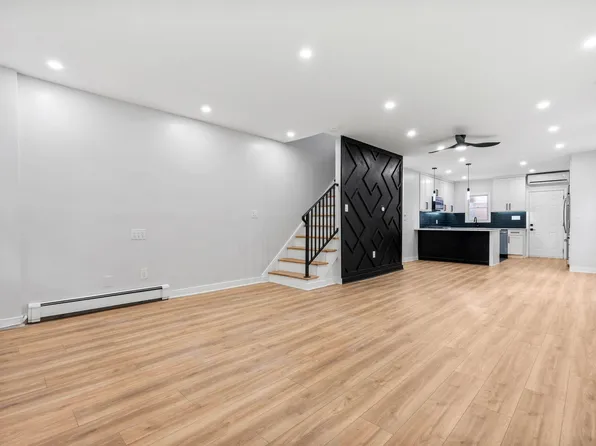 24 Park St, Jersey City, NJ 07304