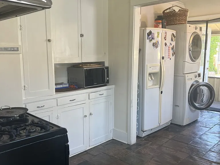 4169 Illinois St — Photo 10