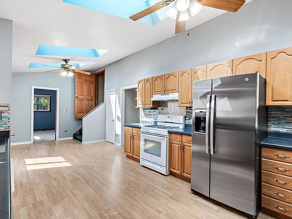 5th image of 25252 W Buena Ave