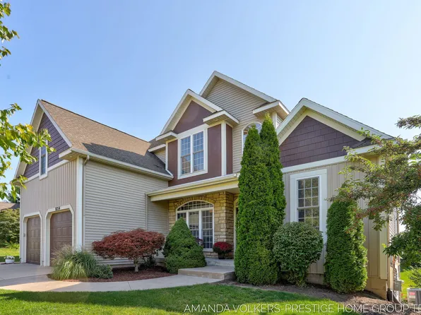8714 Bethany Dr SW, Byron Center, MI 49315