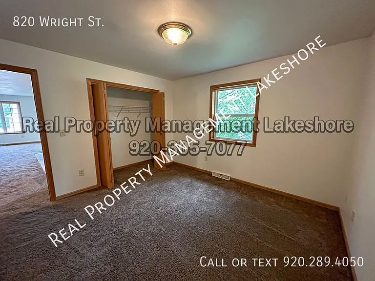820 Wright St — Photo 11