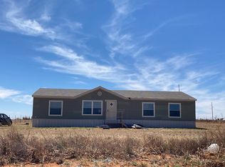 1110 Georgia Rd, Levelland, TX 79336