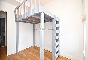 Rented by Sam Tabak
