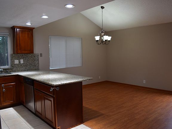 4th image of 4771 Paseo Padre Pkwy