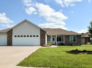 228 E Garnet Dr, Republic, MO 65738