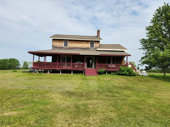91 Avenue Road Extension, Exeter, ME 04435