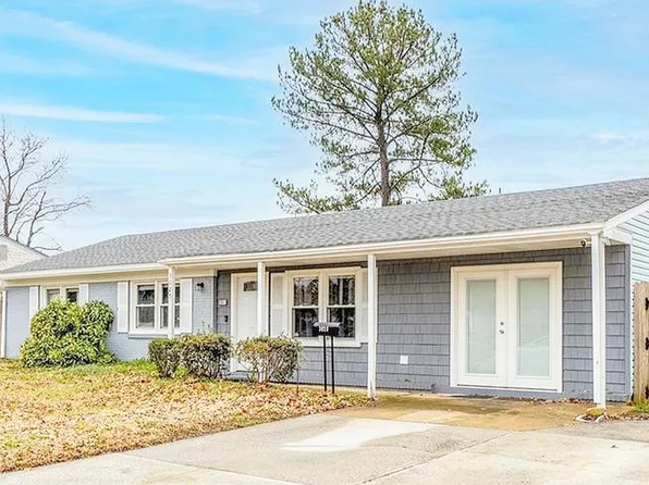 3025 Bow Creek Blvd, Virginia Beach, VA 23452