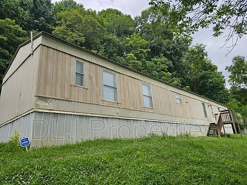 120 Dumplin Valley Rd E Photo 1