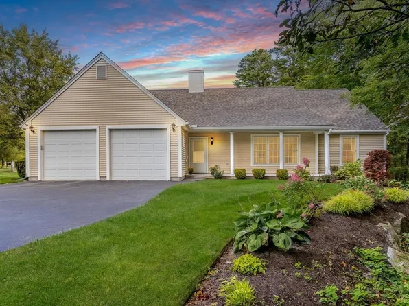 11 Kathleen Grant Rd, South Easton, MA 02375