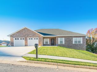 1530 Cedar Ridge Pl, Jefferson City, MO 65109