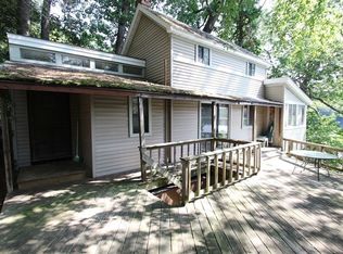 123 Pleasant St, Wenham, MA 01984