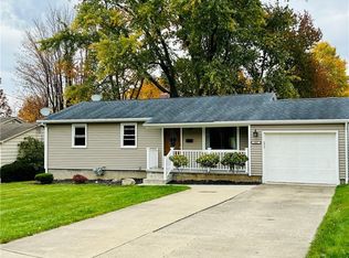 1047 Wilshire Dr, Youngstown, OH 44511