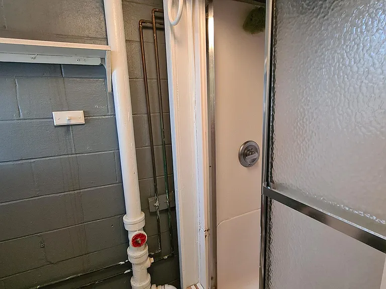 1141 Gloria Ave — Photo 19