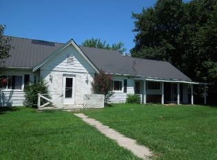 6170 Clay County Hwy, Celina, TN 38551