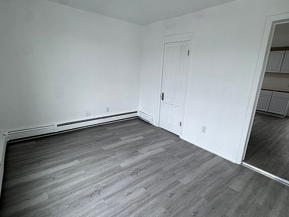 5th image of 265 6th St #2A