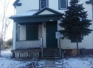 2811 N 28th St, Milwaukee, WI 53210