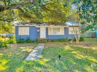 406 Dogwood Ave, Fairhope, AL 36532