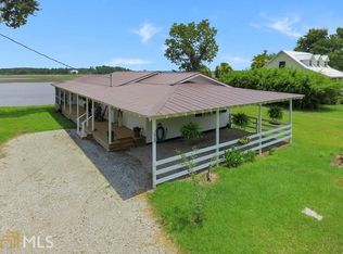 175 E 1st St, Midway, GA 31320