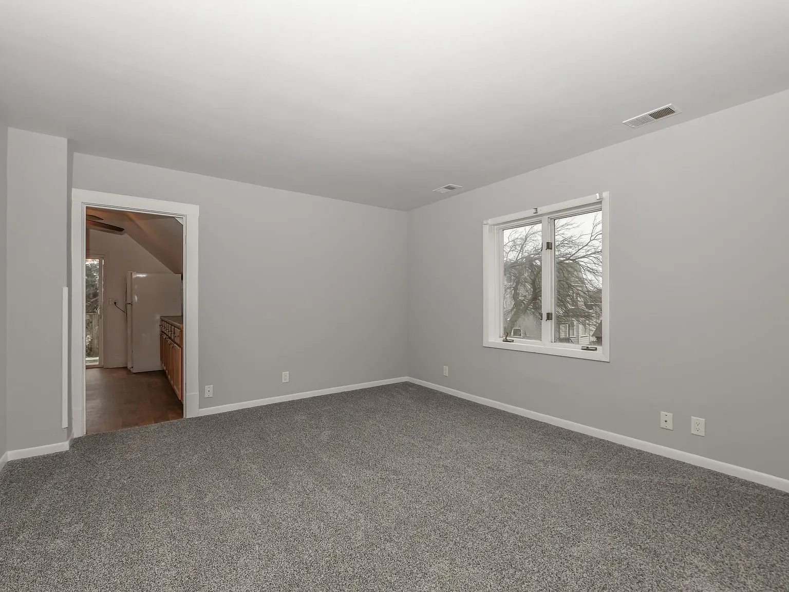 2 bed, 1608 sqft, $1,500 — Photo 3
