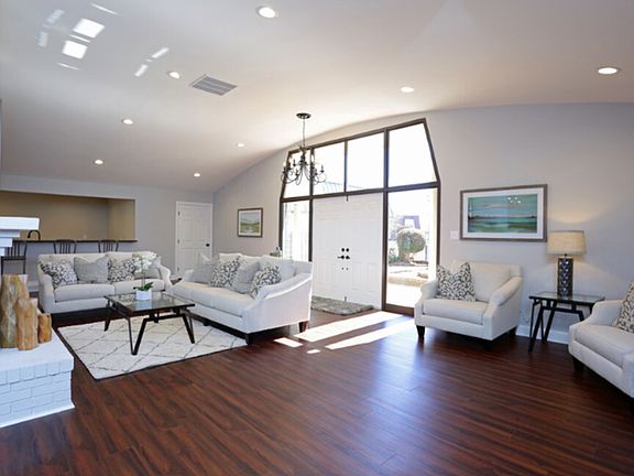 4th image of 4920 Park Towne Way APT 73