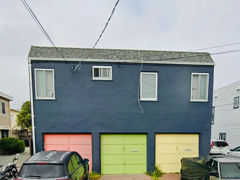 745 Mills Ave — Photo 1