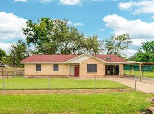 107 Langham St, Jones Creek, TX 77541