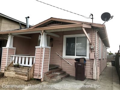 1614 Seminary Ave, Oakland, CA, 94621