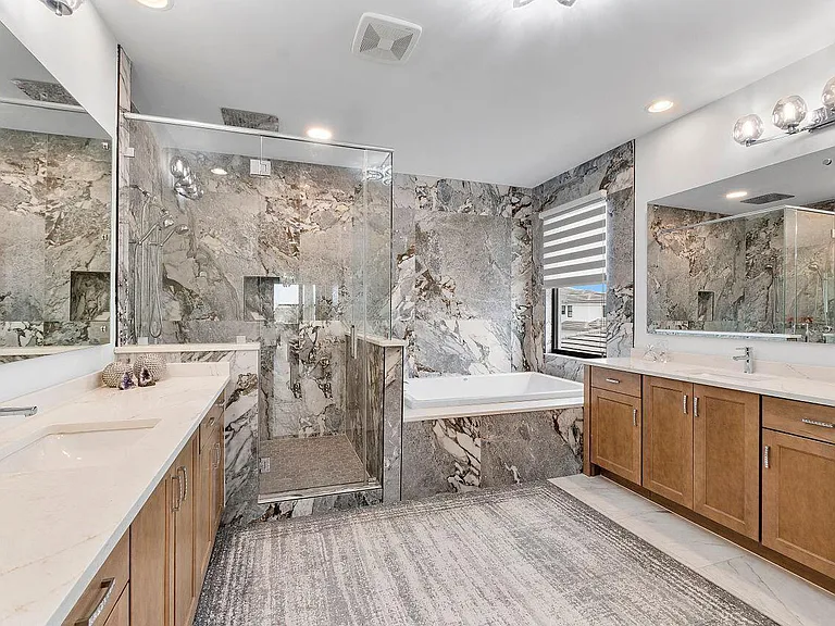 17057 Watersprite Lakes Rd — Photo 40