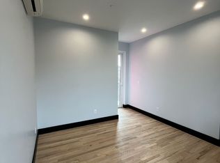 633 E 230th St #5A, Bronx, NY 10466